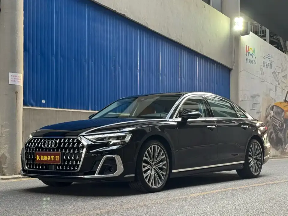 Audi A8