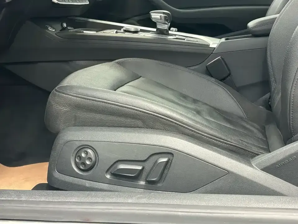 Audi A5 (Import)