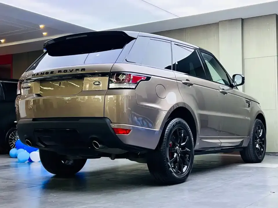 Land Rover Sport