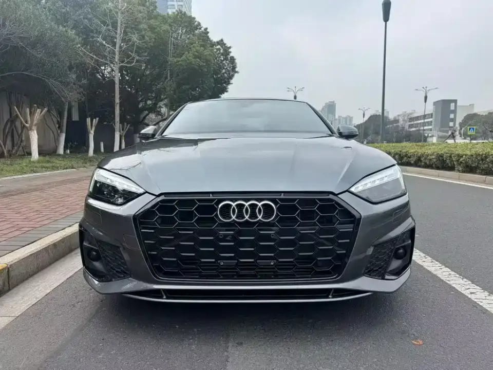 Audi A5 (Import)