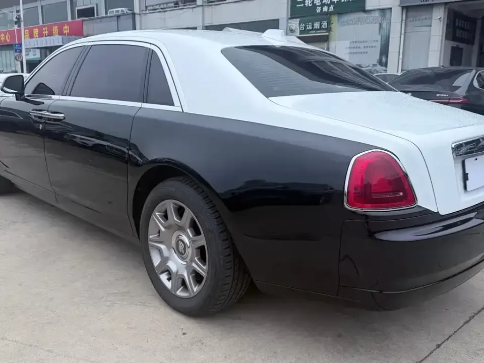 Rolls-Royce Ghost