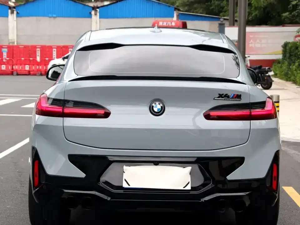 BMW X4 M