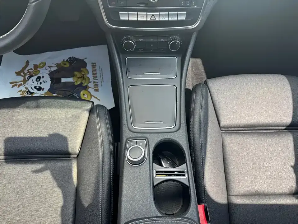 Mercedes-Benz CLA (Import)