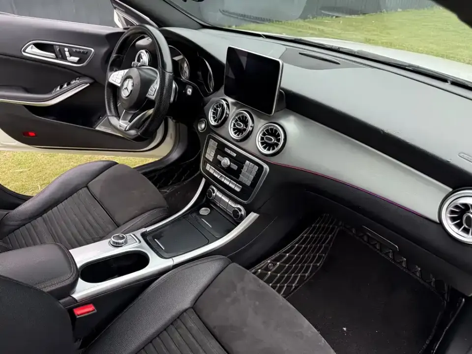 Mercedes-Benz CLA (Import)