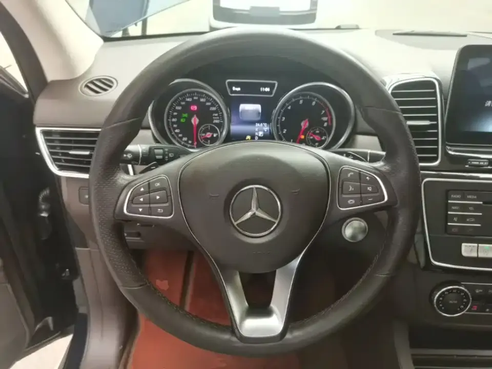 Mercedes-Benz GLE (Import)