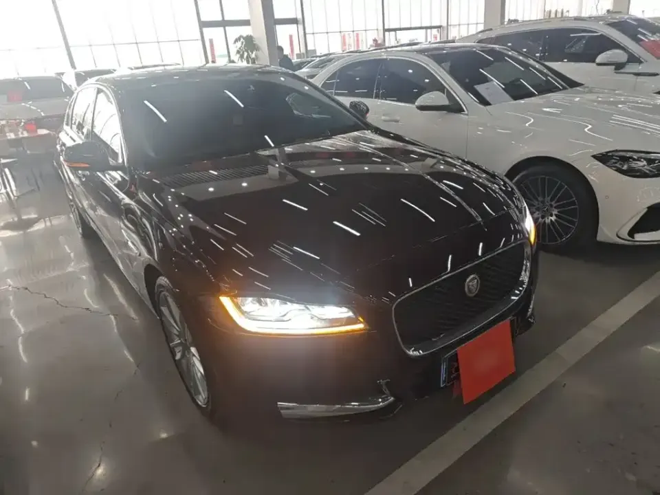 Jaguar XFL