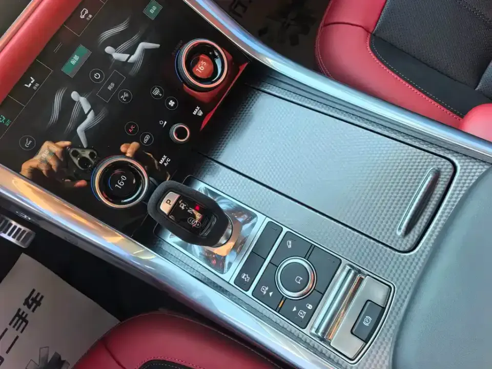 Land Rover Sport