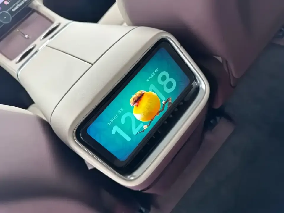 Xiaomi YU7