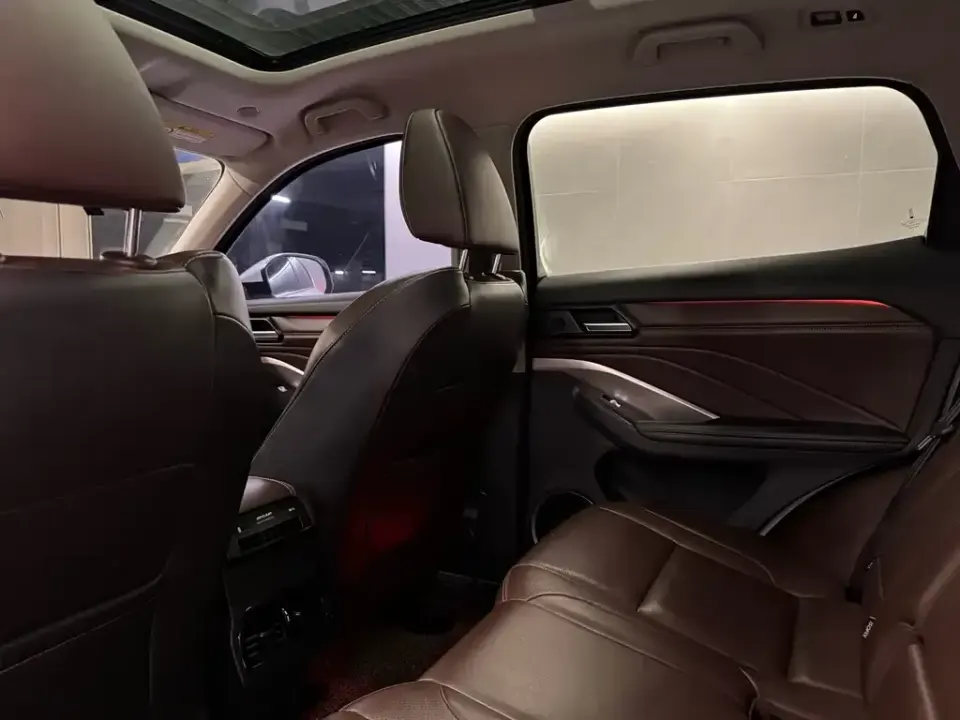 WEY Wey VV6