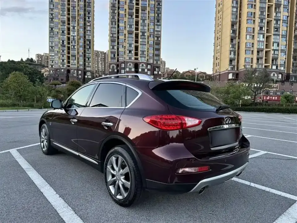 Infiniti QX50