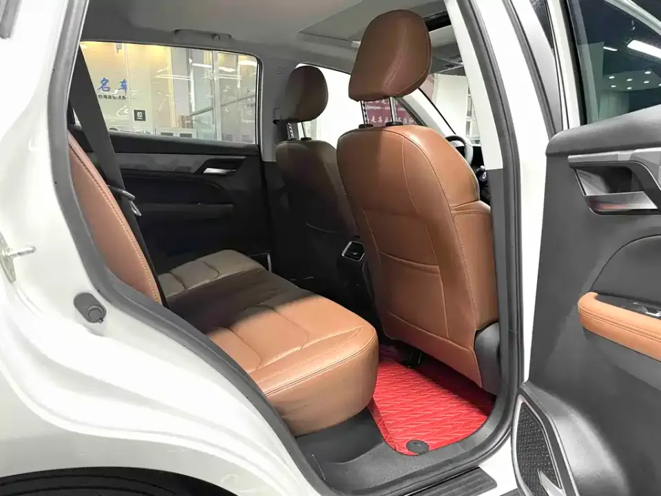 Geely Vision X6