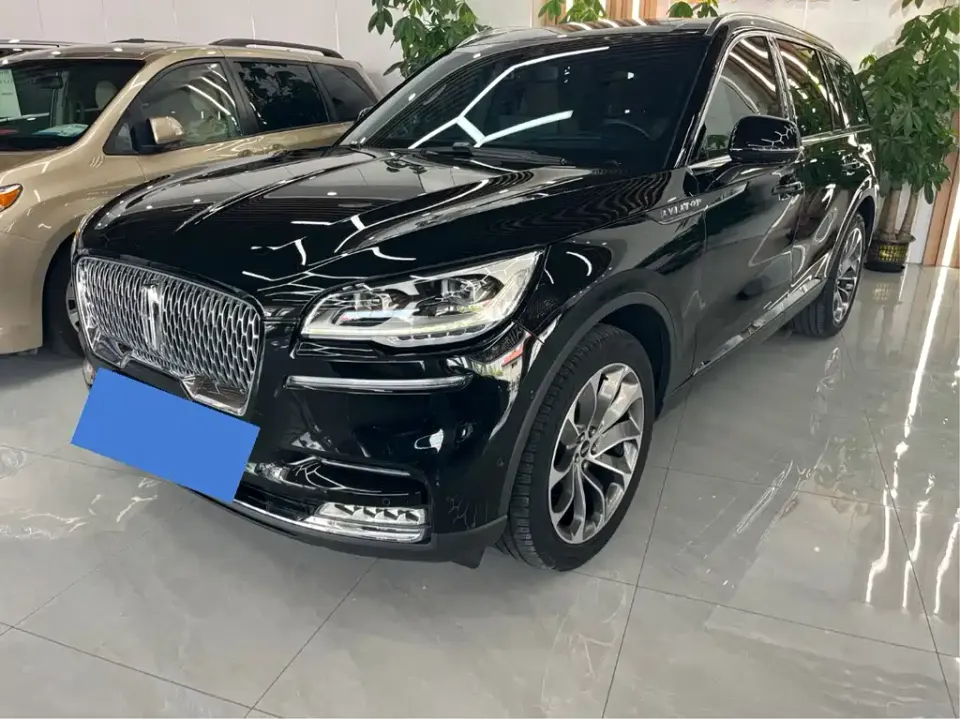 Lincoln Aviator