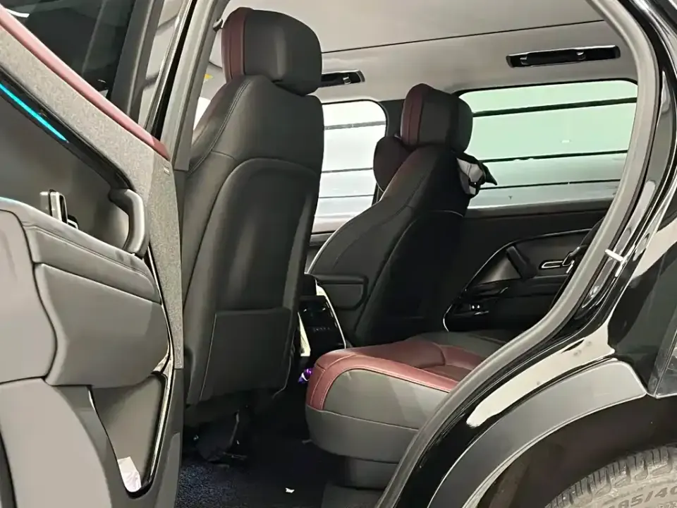 Land Rover Sport