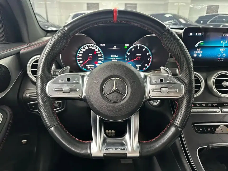 Mercedes-Benz GLC AMG