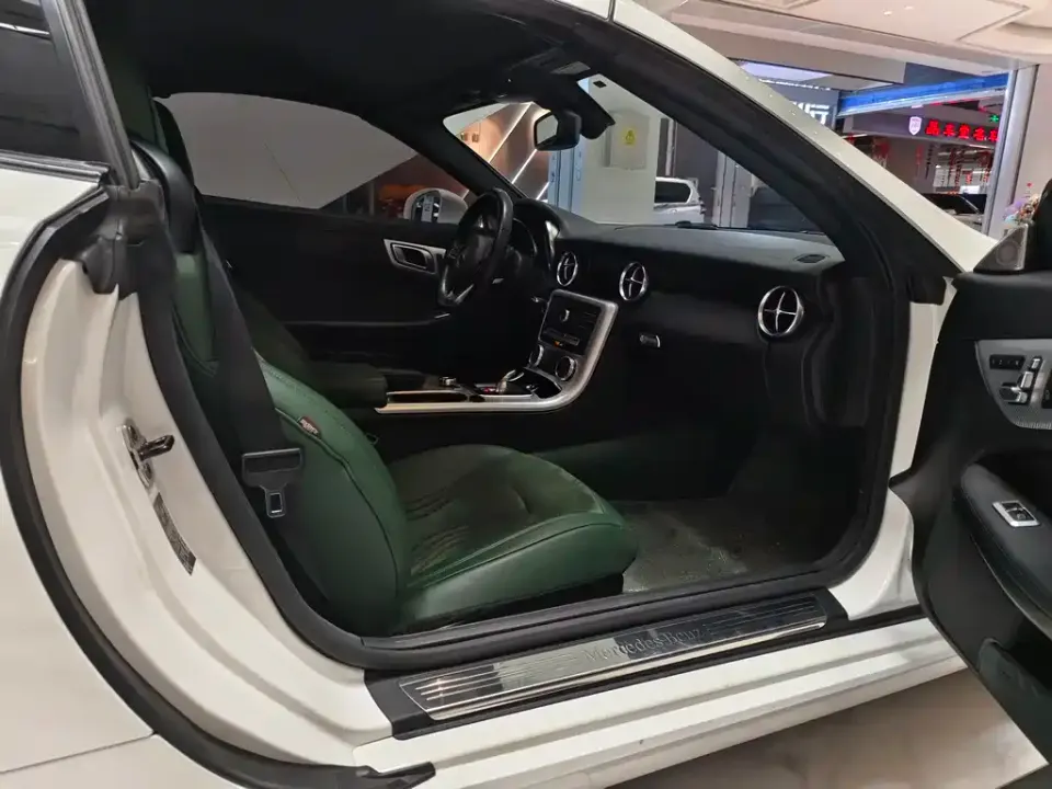 Mercedes-Benz SLC