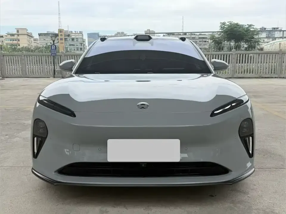 Nio ET5T