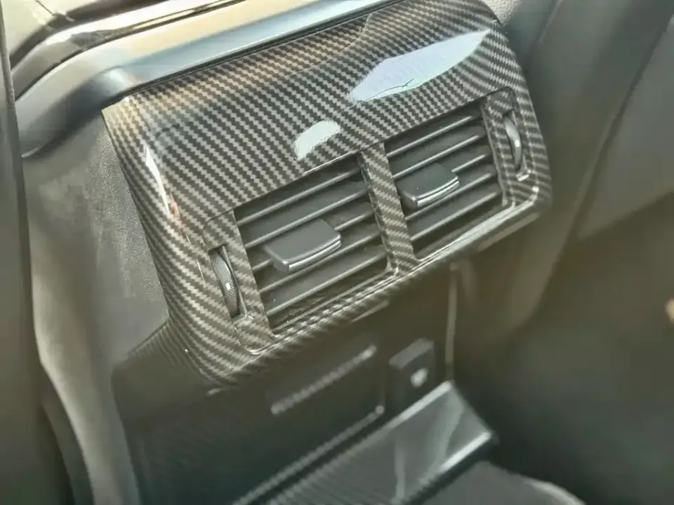 Land Rover Velar