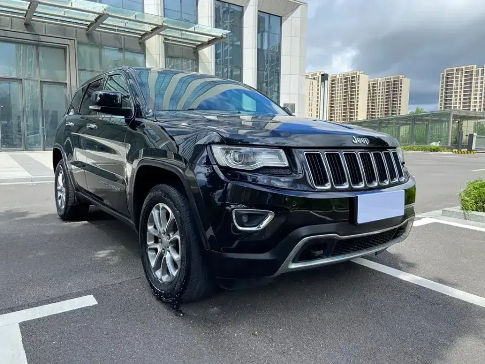 Jeep Grand Cherokee (Import)