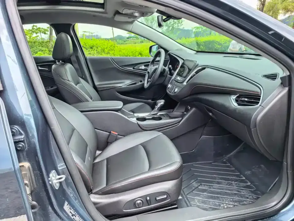 Chevrolet Malibu XL