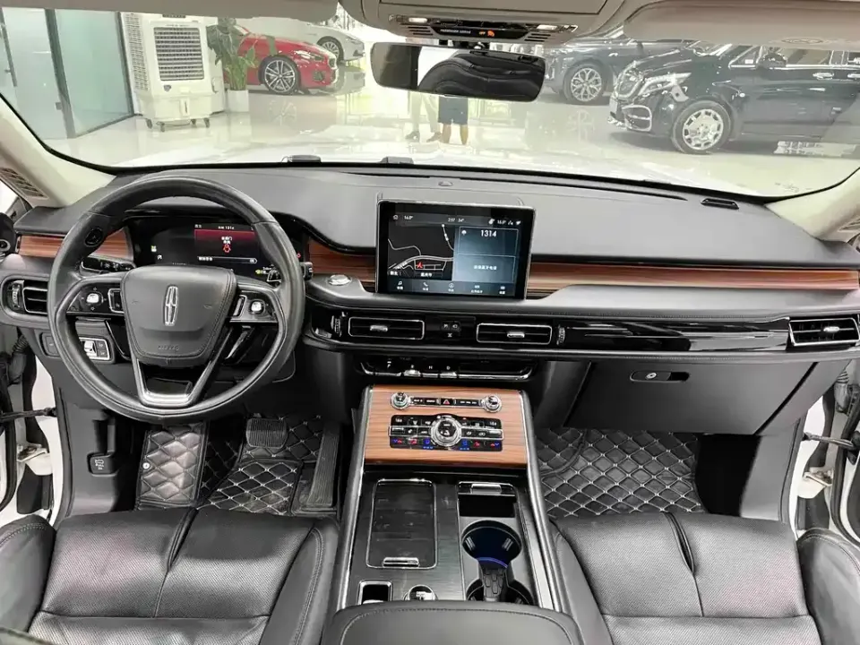 Lincoln Aviator (Import)