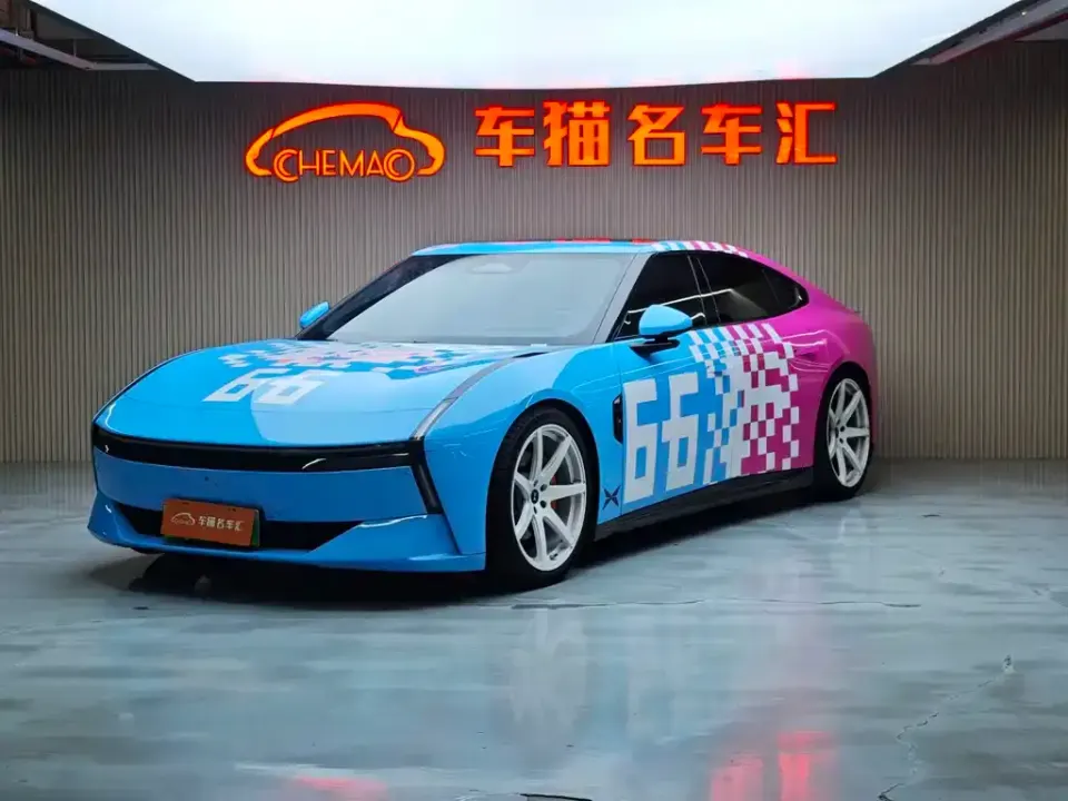 Xpeng P7