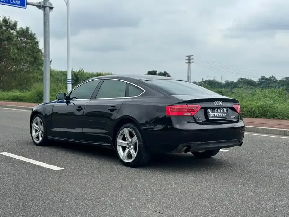 Audi A5 (Import)