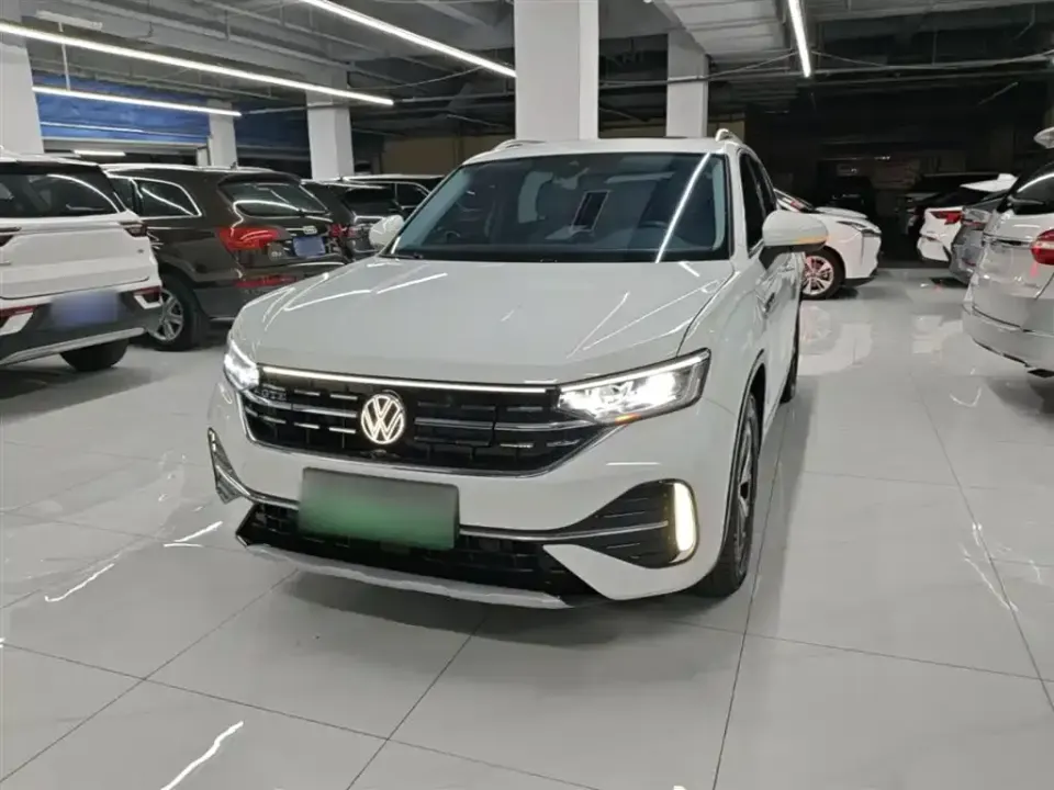Volkswagen GTE PHEV