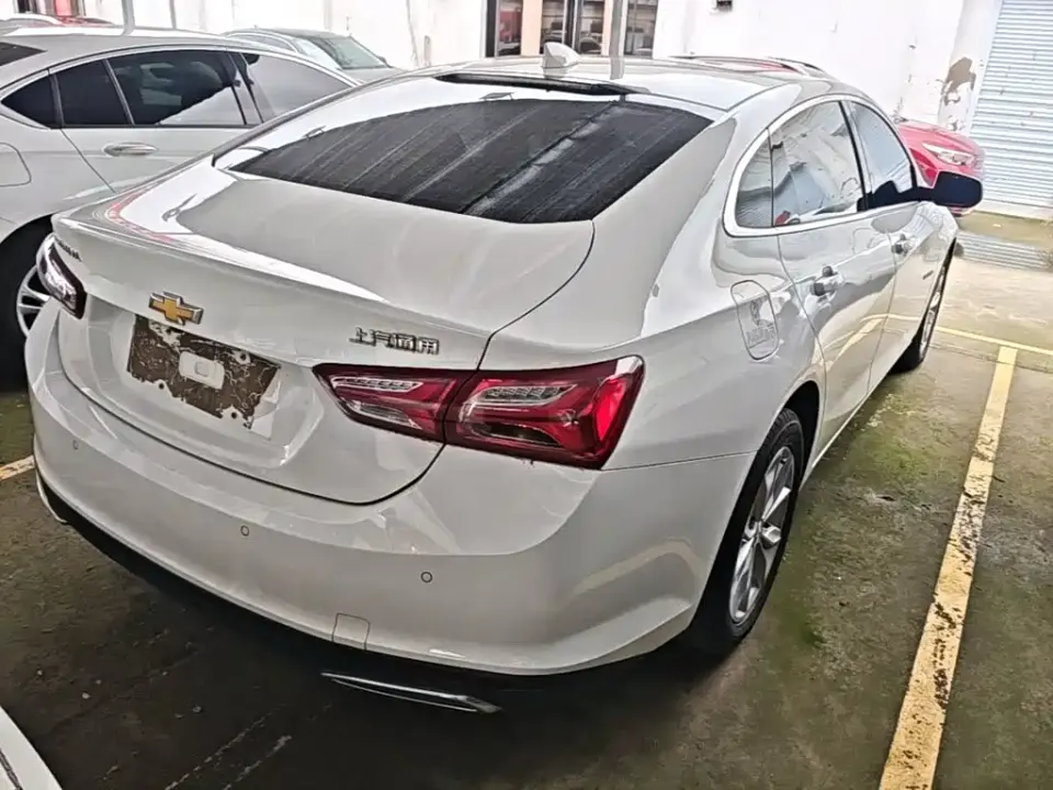 Chevrolet Malibu XL