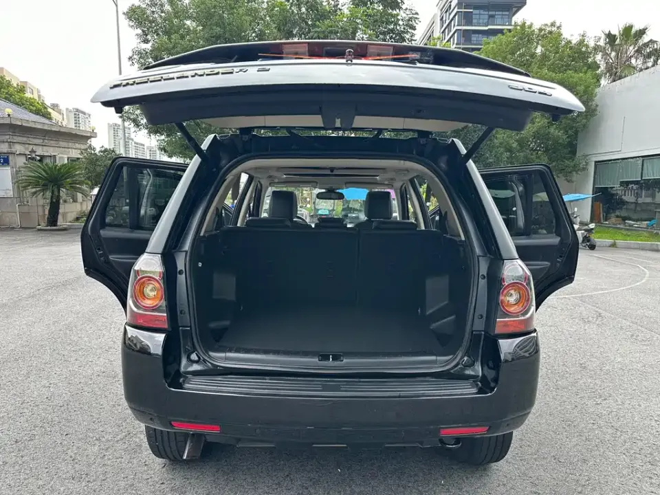Land Rover Freelander 2