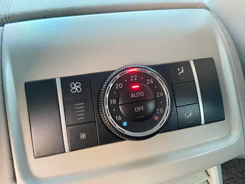 Mercedes-Benz R-Class