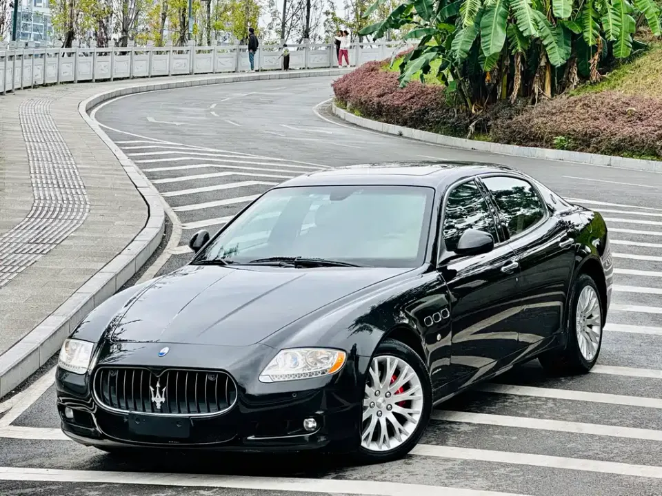 Maserati Quattroporte