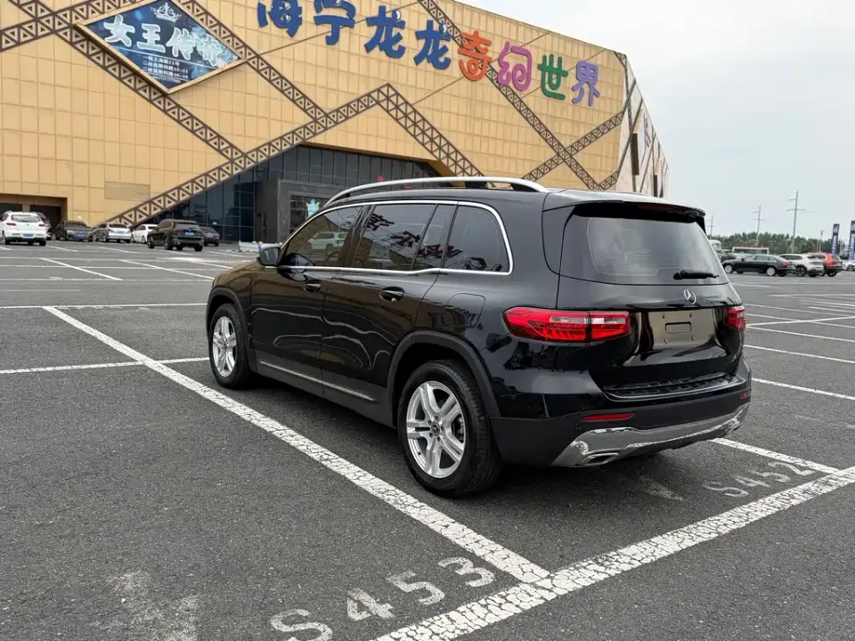 Mercedes-Benz GLB