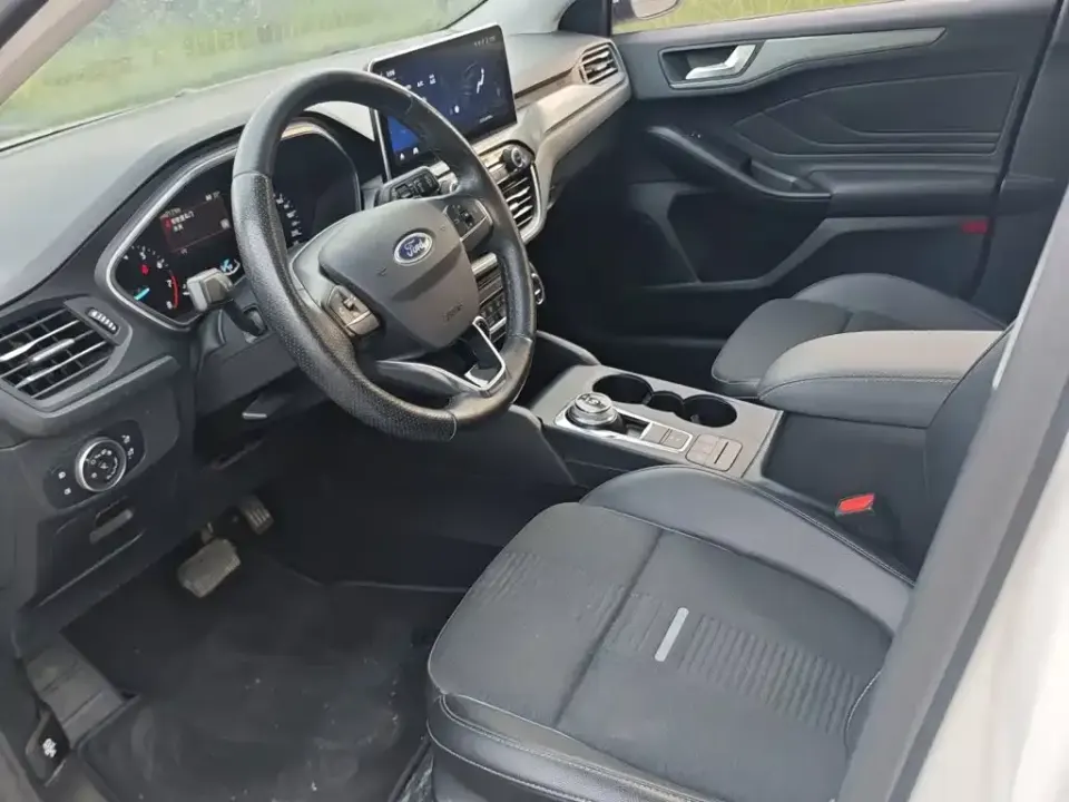 Ford Focus Active