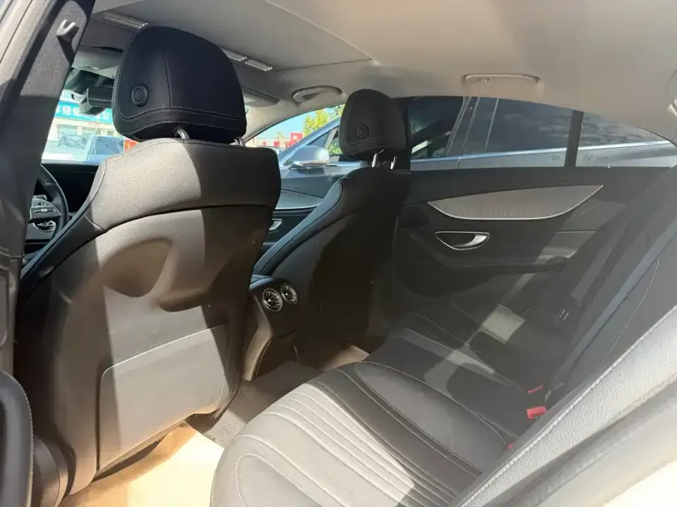 Mercedes-Benz CLS