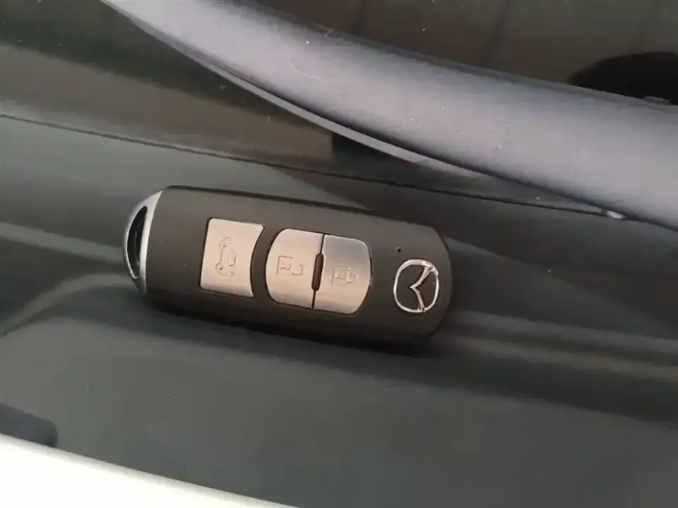 Mazda 3 Axela