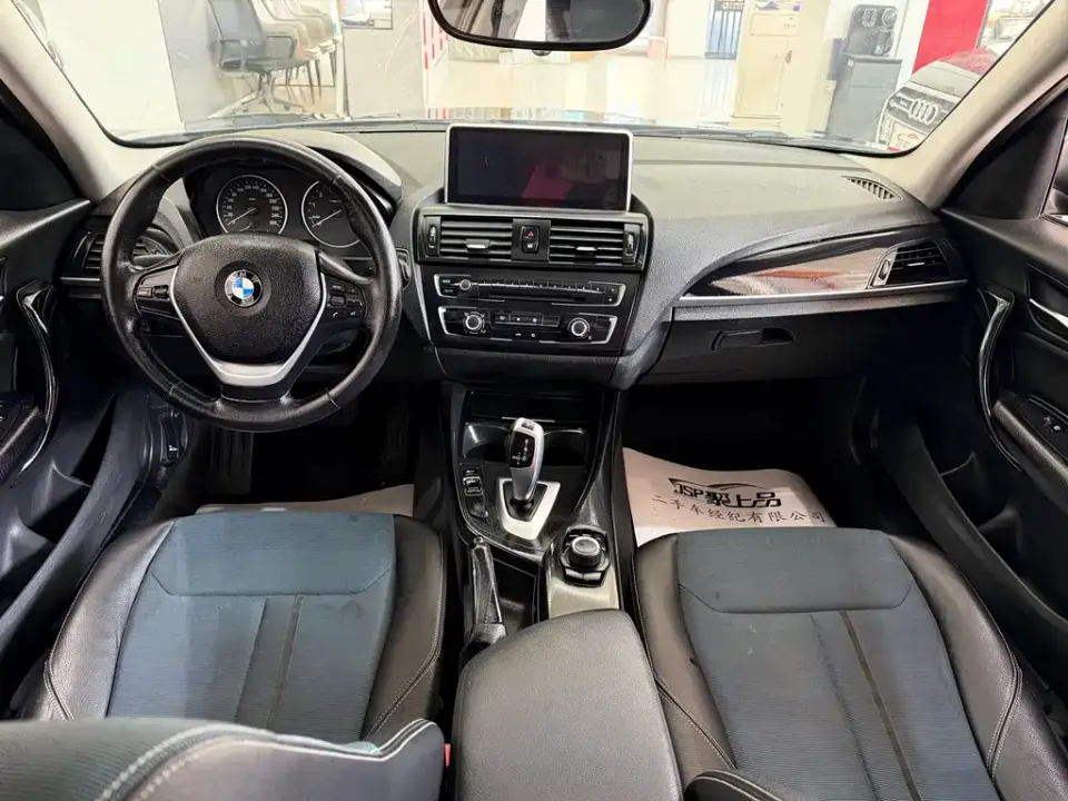 BMW 1 Series (Import)