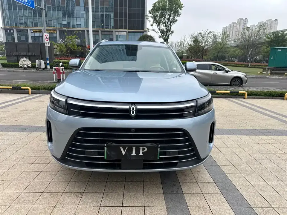 AITO M7