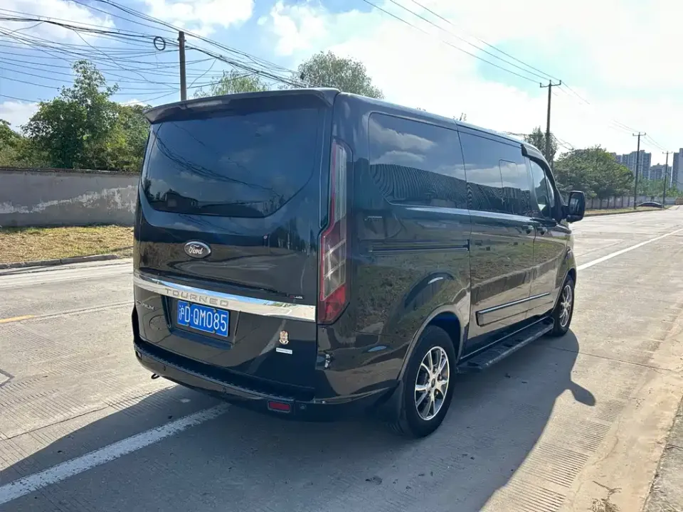Ford Tourneo