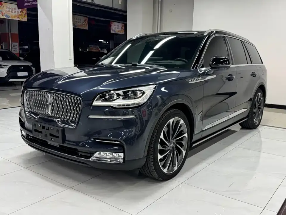 Lincoln Aviator