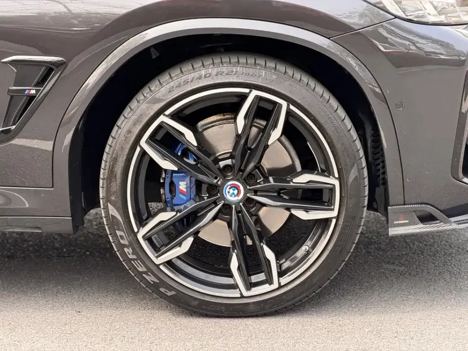 BMW X4 M40i