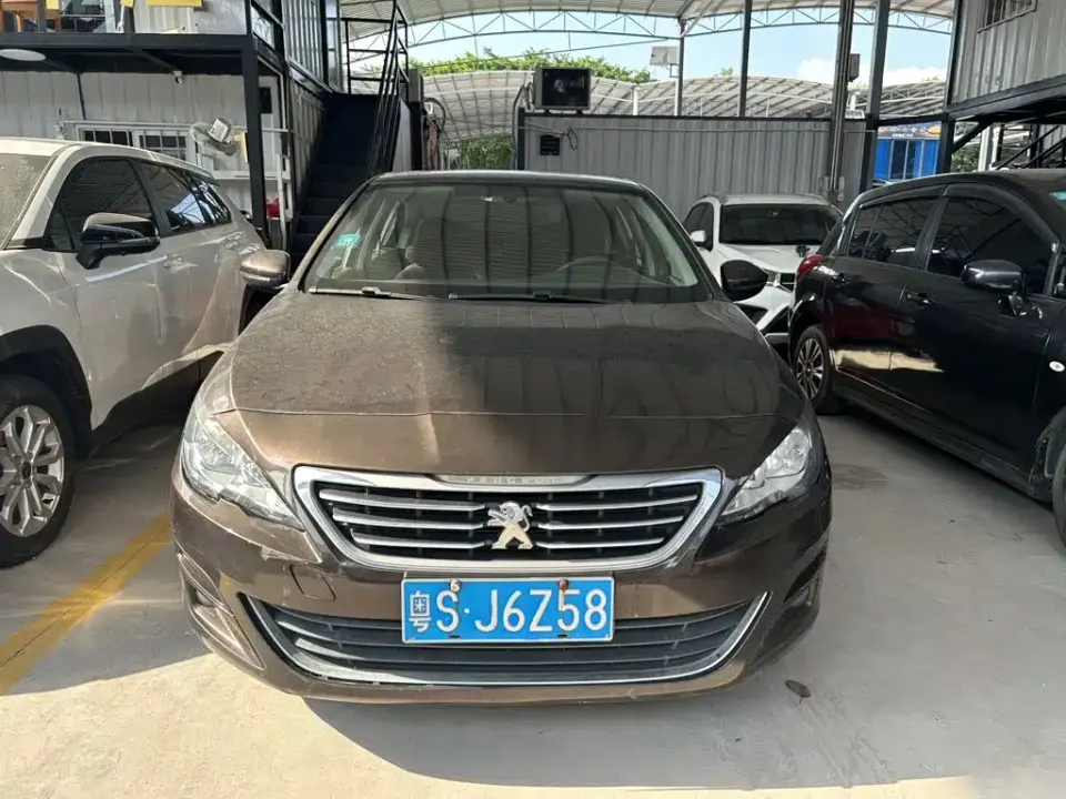 Peugeot 408