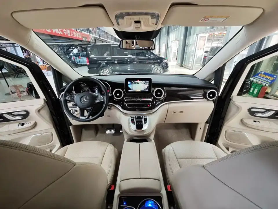Mercedes-Benz V-Class