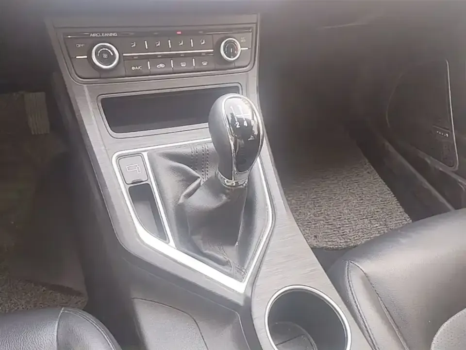 Geely Vision