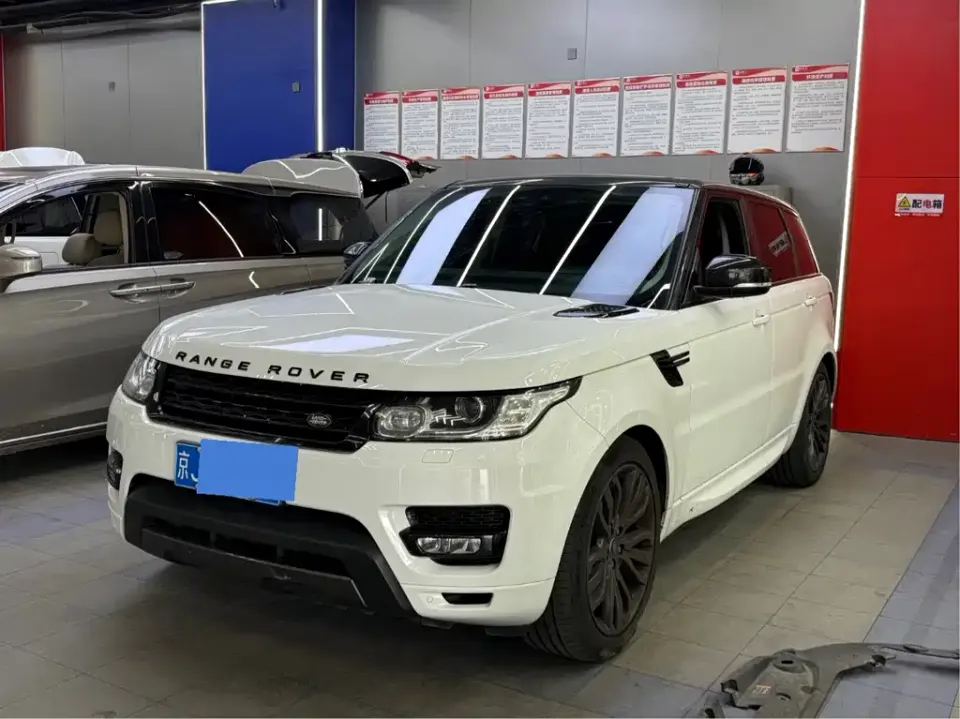 Land Rover Sport