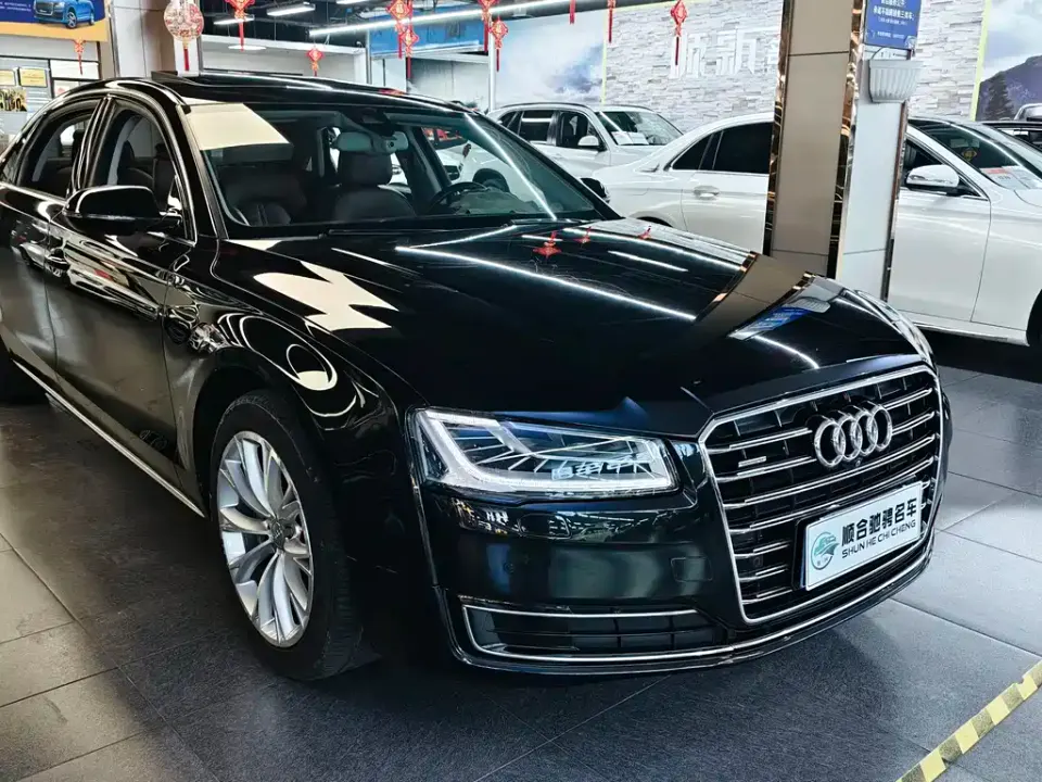 Audi A8