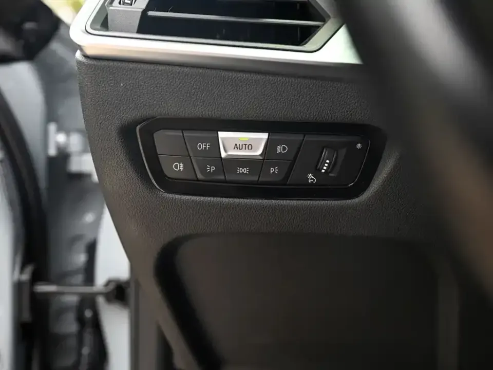 BMW 2 Series (Import)