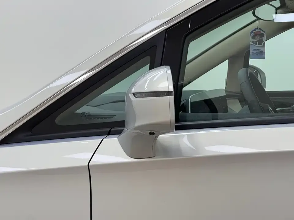 Buick GL8 Hybrid