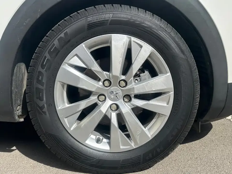 Peugeot 4008