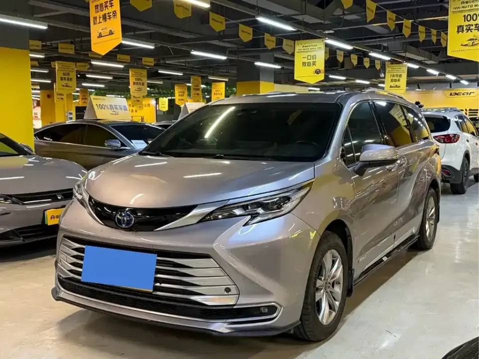Toyota Sienna