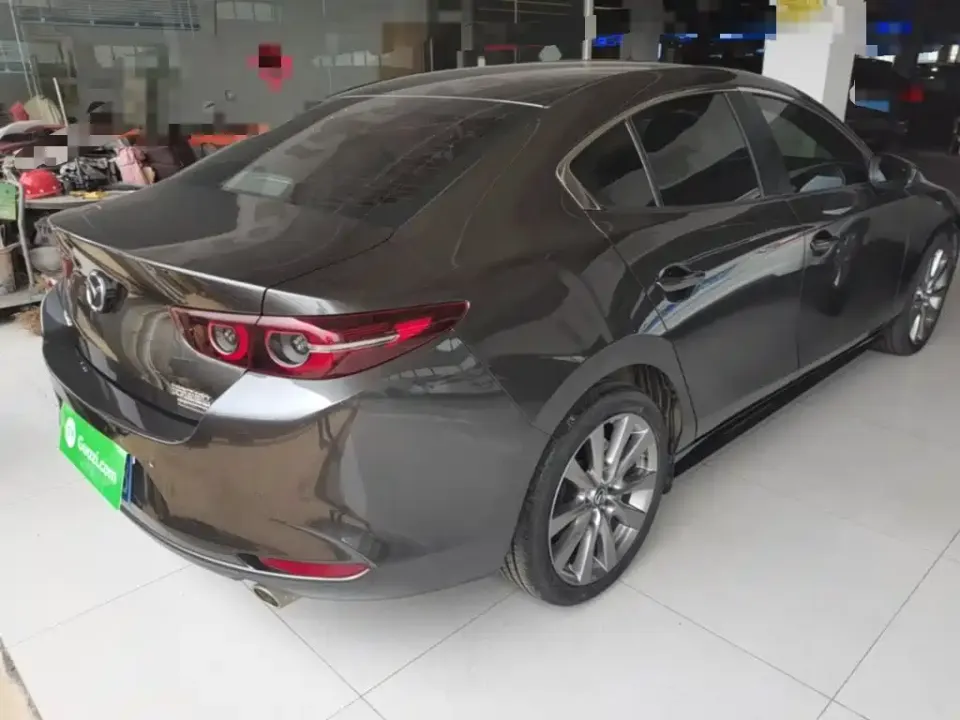 Mazda 3 Axela